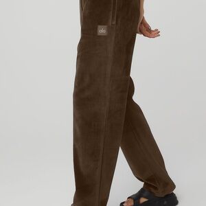 ALO Yoga Unisex Dark Brown Corduroy Pants